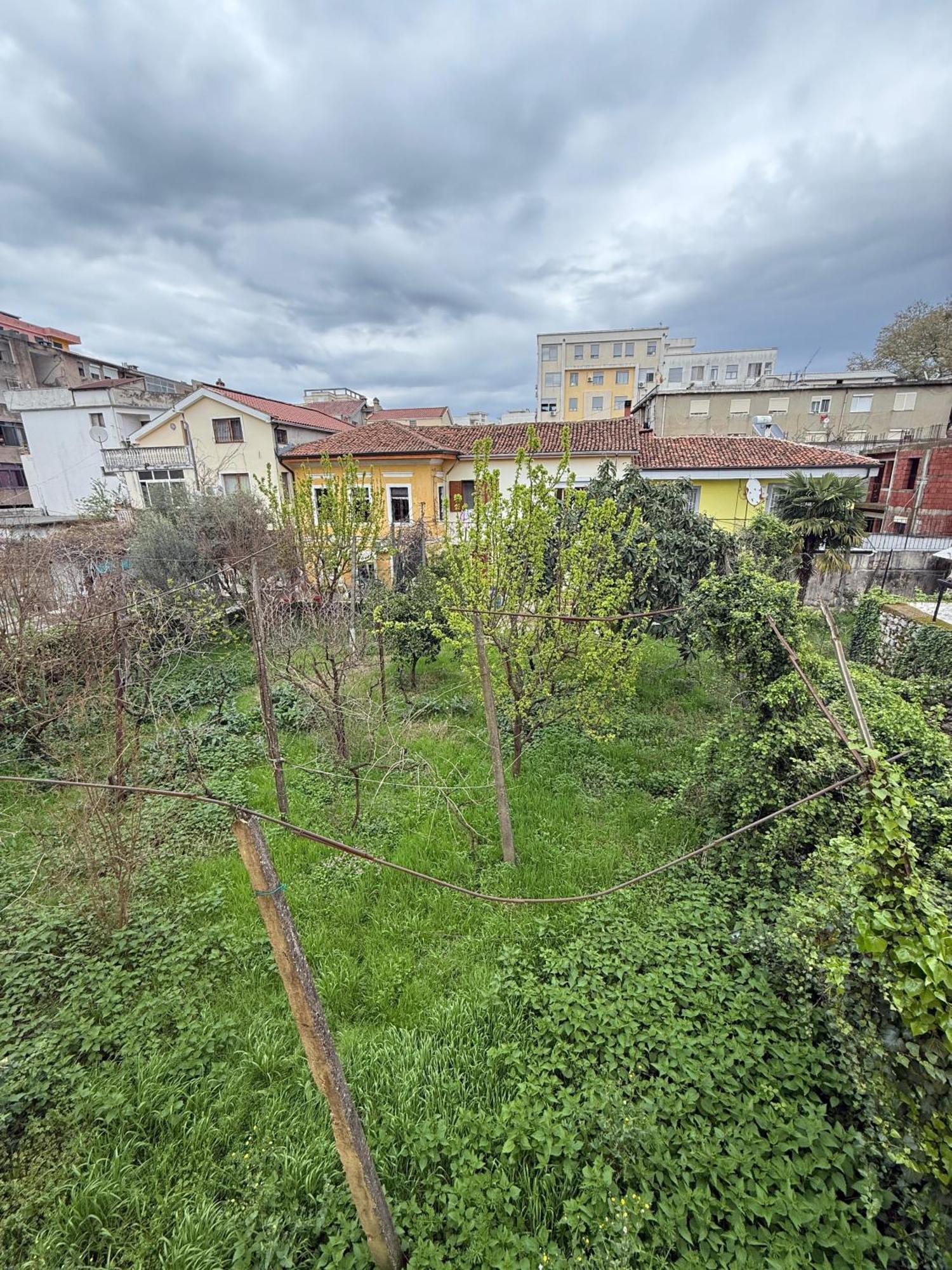 Shkodra Guest House & Trips Eksteriør bilde