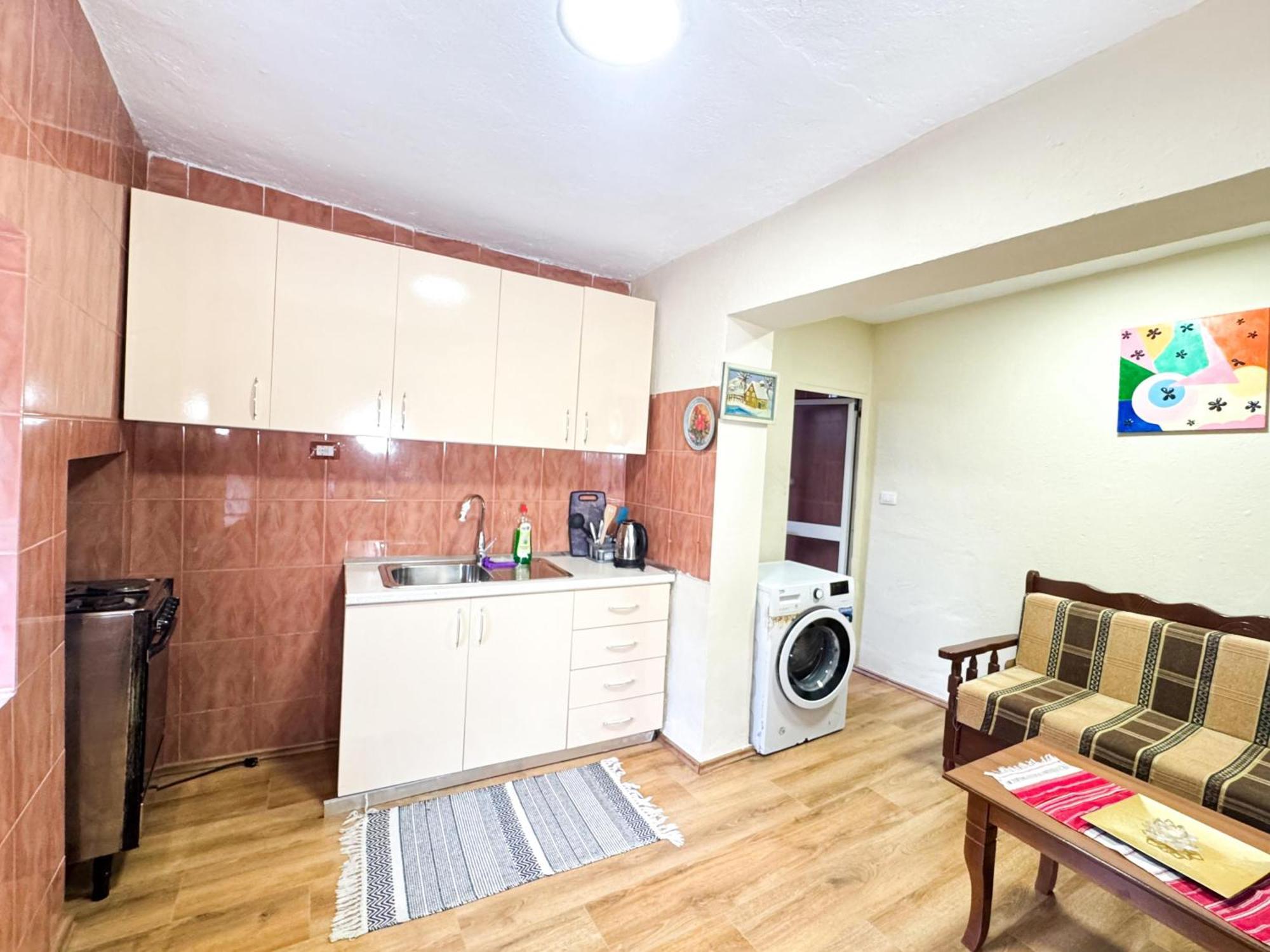Shkodra Guest House & Trips Eksteriør bilde